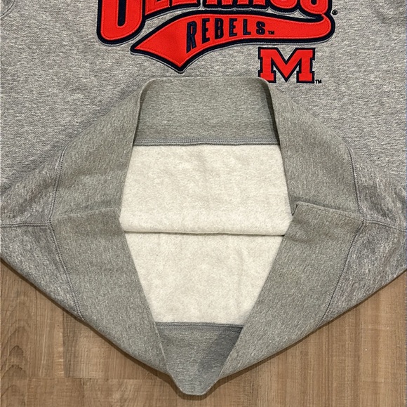 Unisex University of Mississippi Ole Miss Fleece Lined Sweatshirt - Picture 3 of 3